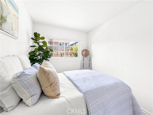 17091  Friml   Lane, Huntington Beach, CA