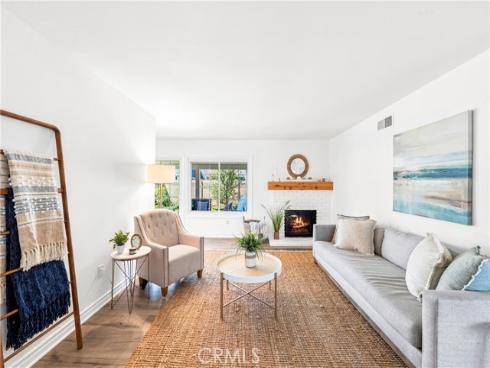 17091  Friml   Lane, Huntington Beach, CA