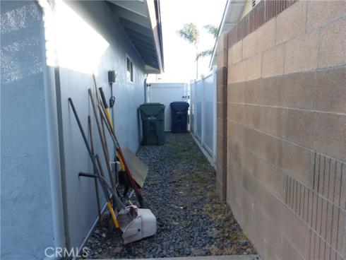 8881  Albatross Dr  , Huntington Beach, CA