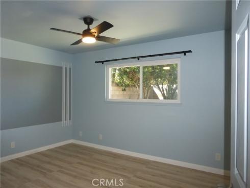 8881 Albatross Dr , Huntington Beach, CA