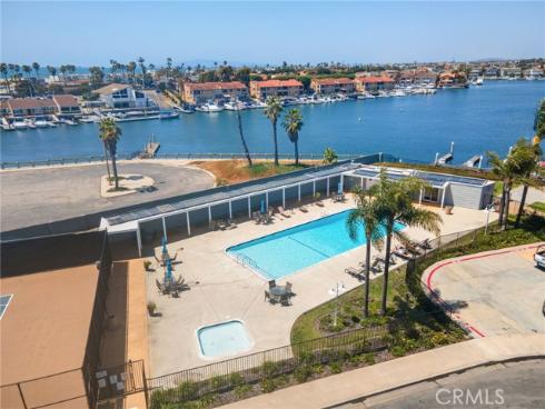 4001  Aladdin  , Huntington Beach, CA