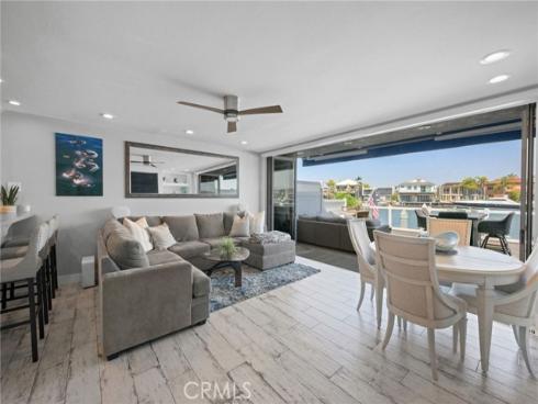 4001  Aladdin  , Huntington Beach, CA