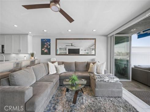 4001  Aladdin  , Huntington Beach, CA