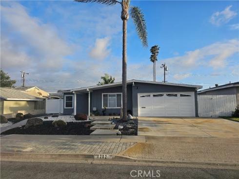 8282  Tyler   Circle, Huntington Beach, CA