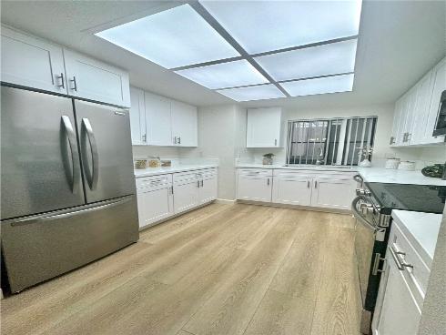 8877  Lauderdale  210-G  Court, Huntington Beach, CA