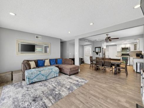 6082  Medford  , Huntington Beach, CA