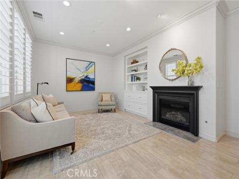 21445  Hayley  , Huntington Beach, CA