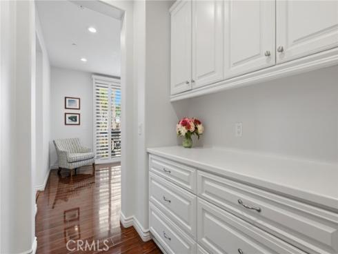 21445  Hayley  , Huntington Beach, CA