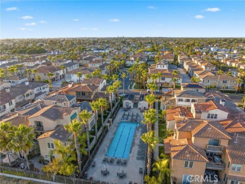 21445  Hayley  , Huntington Beach, CA