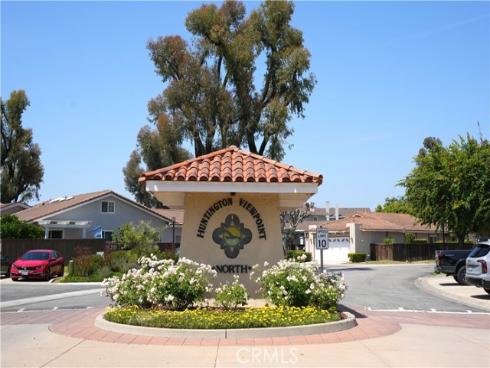 18456 Gina Lane , Huntington Beach, CA
