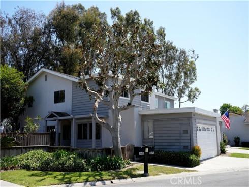 18456 Gina Lane , Huntington Beach, CA
