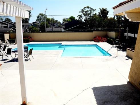 18456 Gina Lane , Huntington Beach, CA