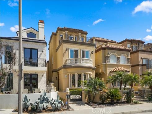 120  22nd   Street, Huntington Beach, CA