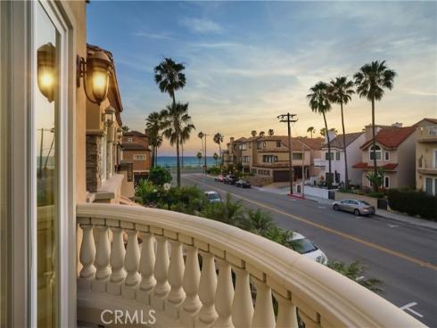 120  22nd   Street, Huntington Beach, CA