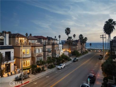 120  22nd   Street, Huntington Beach, CA