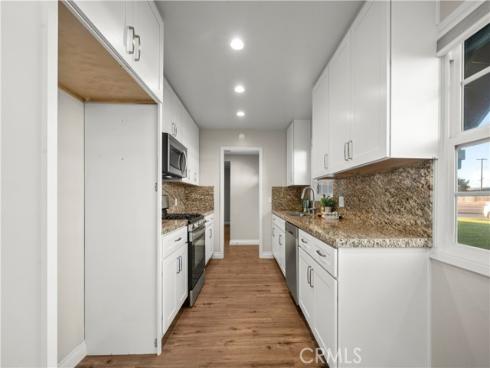 5082  Edinger   Avenue, Huntington Beach, CA