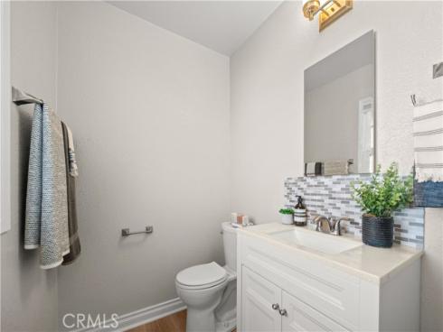 5082  Edinger   Avenue, Huntington Beach, CA