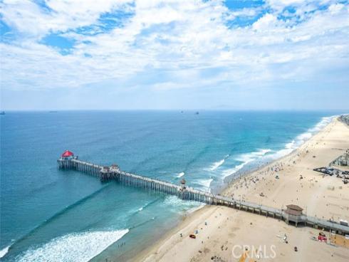 5082  Edinger   Avenue, Huntington Beach, CA