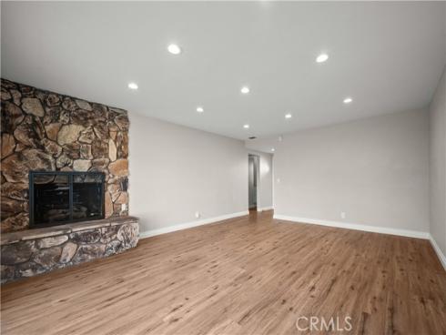 5082  Edinger   Avenue, Huntington Beach, CA