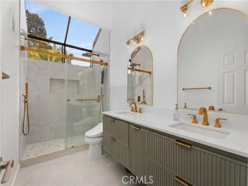 17172  Abalone  211 , Huntington Beach, CA