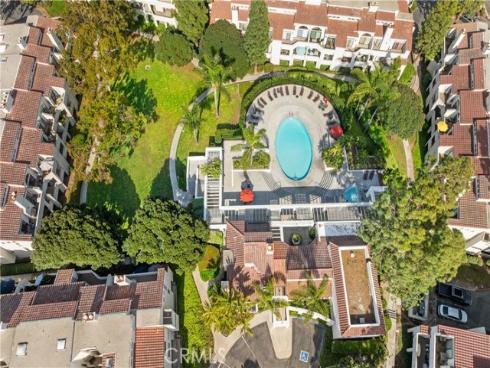 17172  Abalone  211 , Huntington Beach, CA