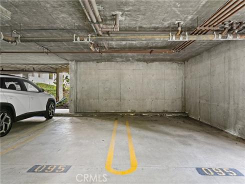 17172  Abalone  211 , Huntington Beach, CA