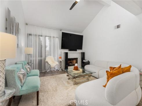 17172  Abalone  211 , Huntington Beach, CA