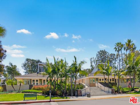 19525  Starfish   Lane, Huntington Beach, CA