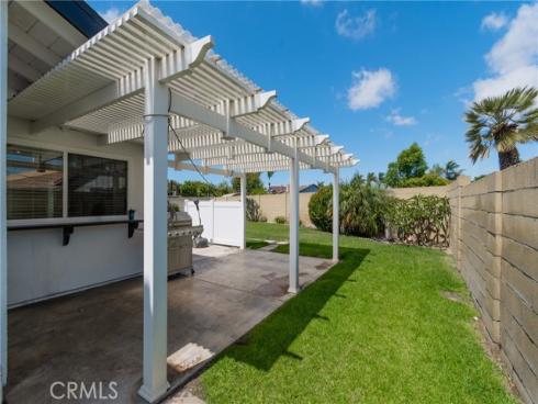 5511 Kern Dr , Huntington Beach, CA