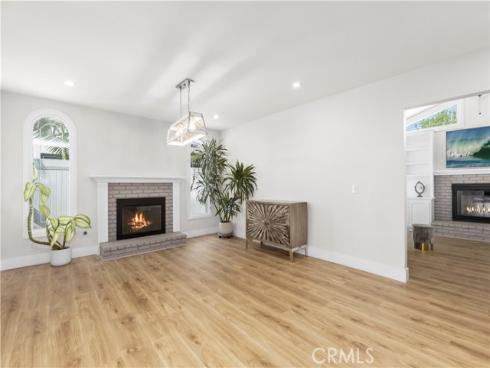 20082  Mayport   Lane, Huntington Beach, CA