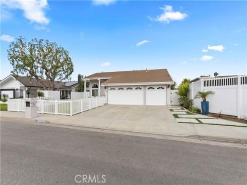 20082  Mayport   Lane, Huntington Beach, CA