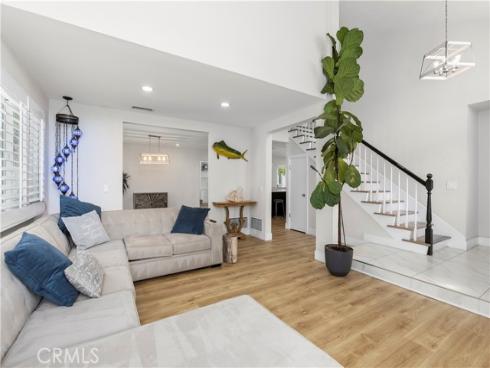 20082  Mayport   Lane, Huntington Beach, CA