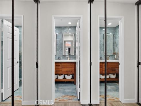 1400  Pacific Coast  305 , Huntington Beach, CA