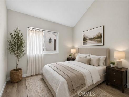 1400  Pacific Coast  305 , Huntington Beach, CA