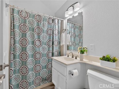 1400  Pacific Coast  305 , Huntington Beach, CA