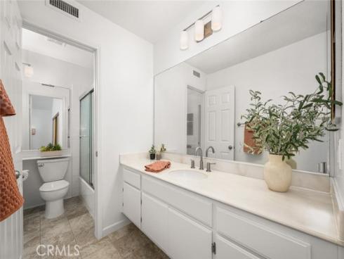 19442  Sunray Ln  202 , Huntington Beach, CA