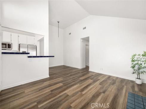 19442  Sunray Ln  202 , Huntington Beach, CA