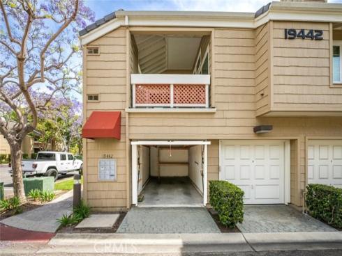 19442  Sunray Ln  202 , Huntington Beach, CA
