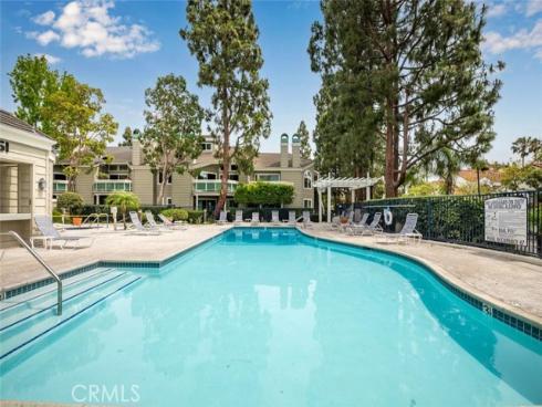 19442  Sunray Ln  202 , Huntington Beach, CA