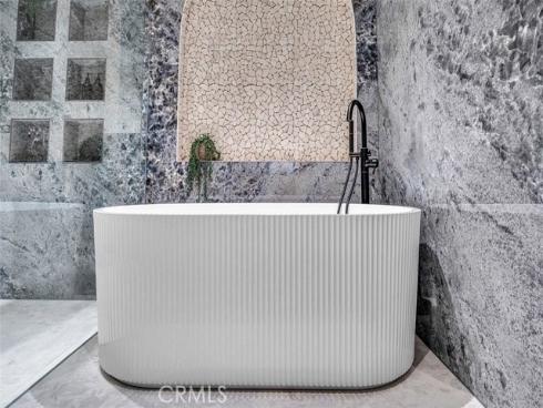 505  17th   Street, Huntington Beach, CA