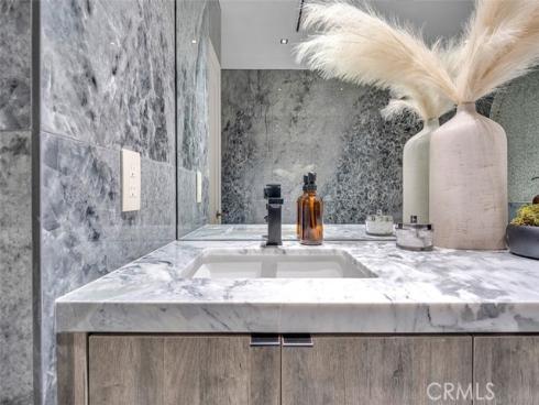 505  17th   Street, Huntington Beach, CA