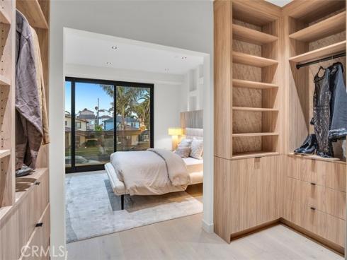 505  17th   Street, Huntington Beach, CA