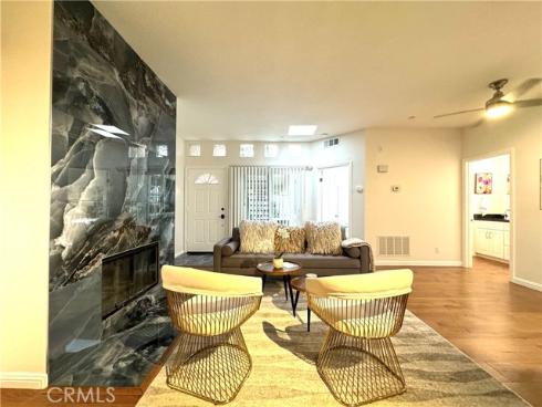 626  Lake  37  Street, Huntington Beach, CA