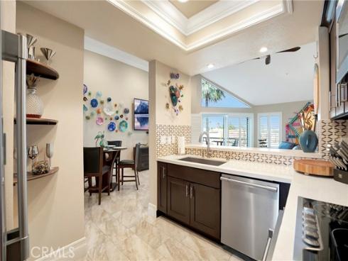 1200  Pacific Coast  426 , Huntington Beach, CA