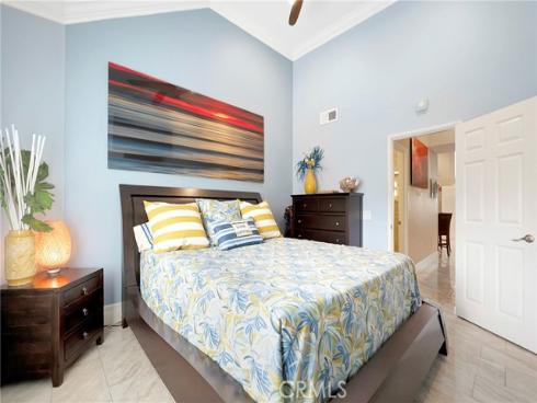 1200  Pacific Coast  426 , Huntington Beach, CA