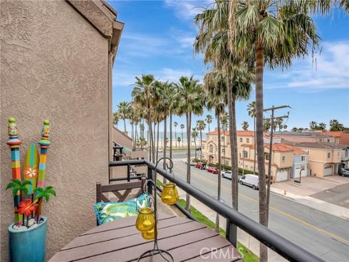 1200  Pacific Coast  426 , Huntington Beach, CA