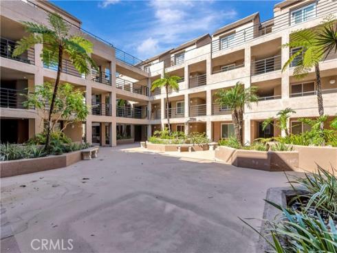 1200  Pacific Coast  426 , Huntington Beach, CA