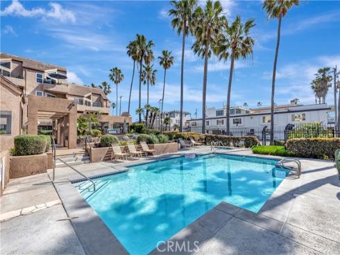 1200  Pacific Coast  426 , Huntington Beach, CA