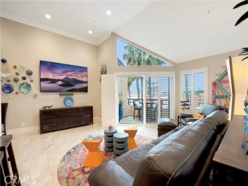 1200  Pacific Coast  426 , Huntington Beach, CA