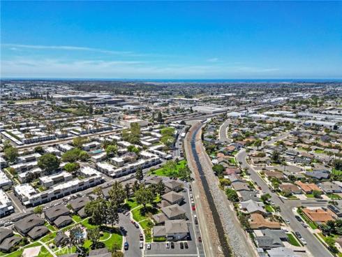 16737  Arbor Cir  , Huntington Beach, CA